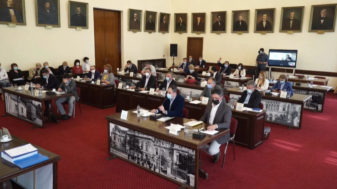 Întâlnire la Primăria Iași. Lista completă a proiectelor din ședința de Consiliu Local - LIVE VIDEO
