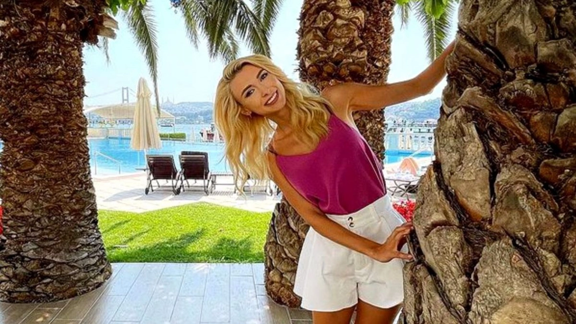 Andreea Bălan, criticată dur de fani după ce l-a decupat pe Tiberiu Argint din poze