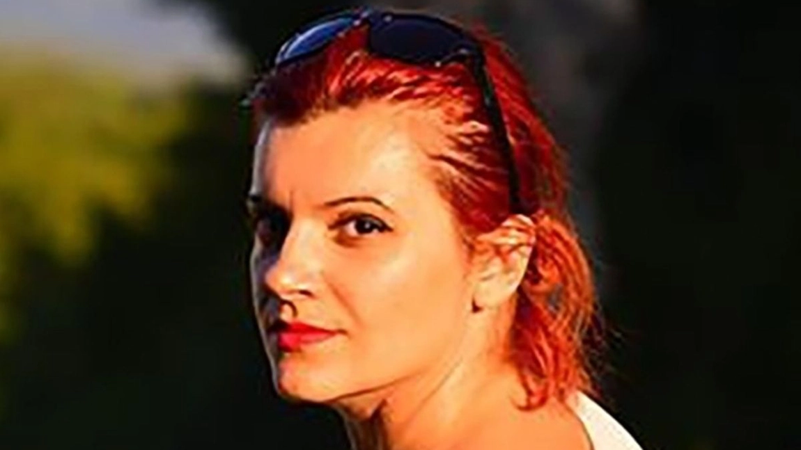 Ministrul Sorin Cîmpeanu nu o acceptă pe Diana Tăicuțu la conducerea IȘJ Vrancea. Profesoara a fost filmată în ipostaze tandre cu un elev
