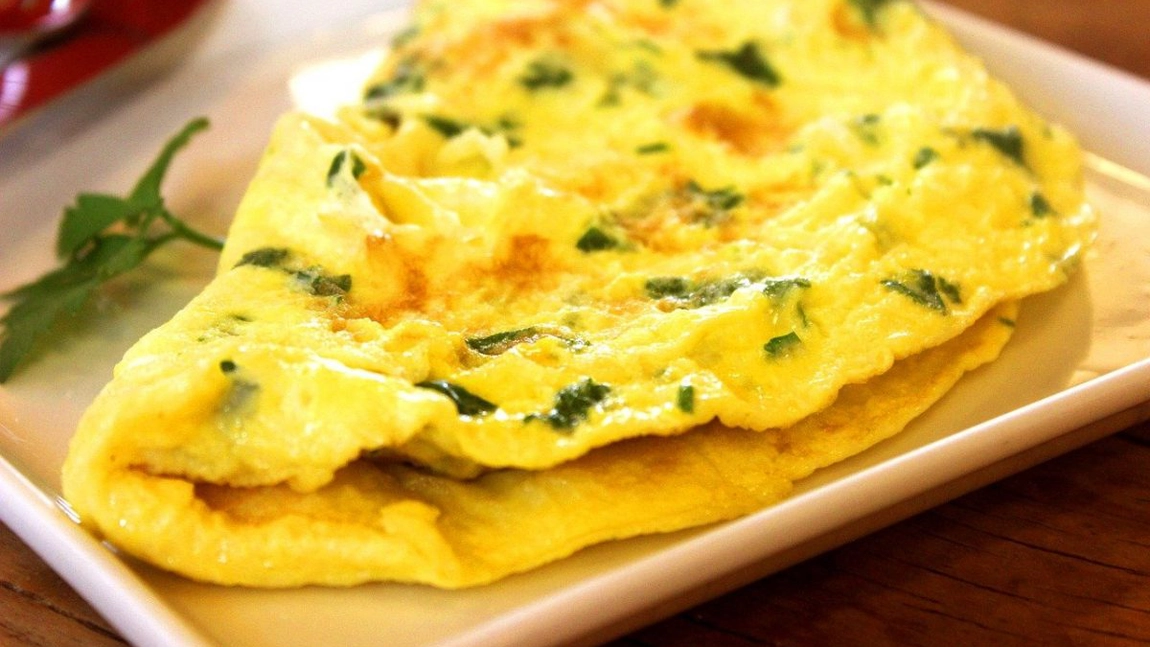Ce greşeşti la compoziţie când vrei să faci omletă. Evită acest aliment