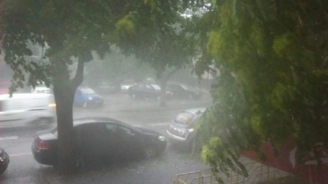 Cod galben de vijelii în mai multe zone ale țării! Iată anunțul făcut de meteorologi