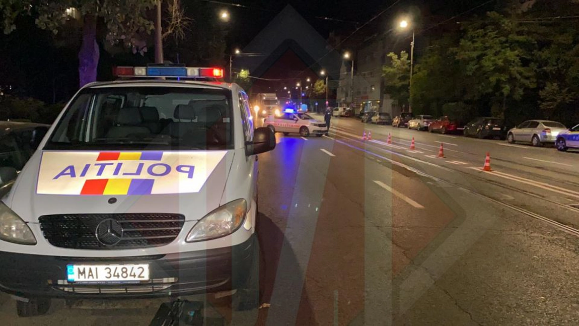Accident rutier în zona Canta din Iași. Un pieton a murit după ce a fost lovit de un TIR - Exclusiv, Galerie Foto, Video
