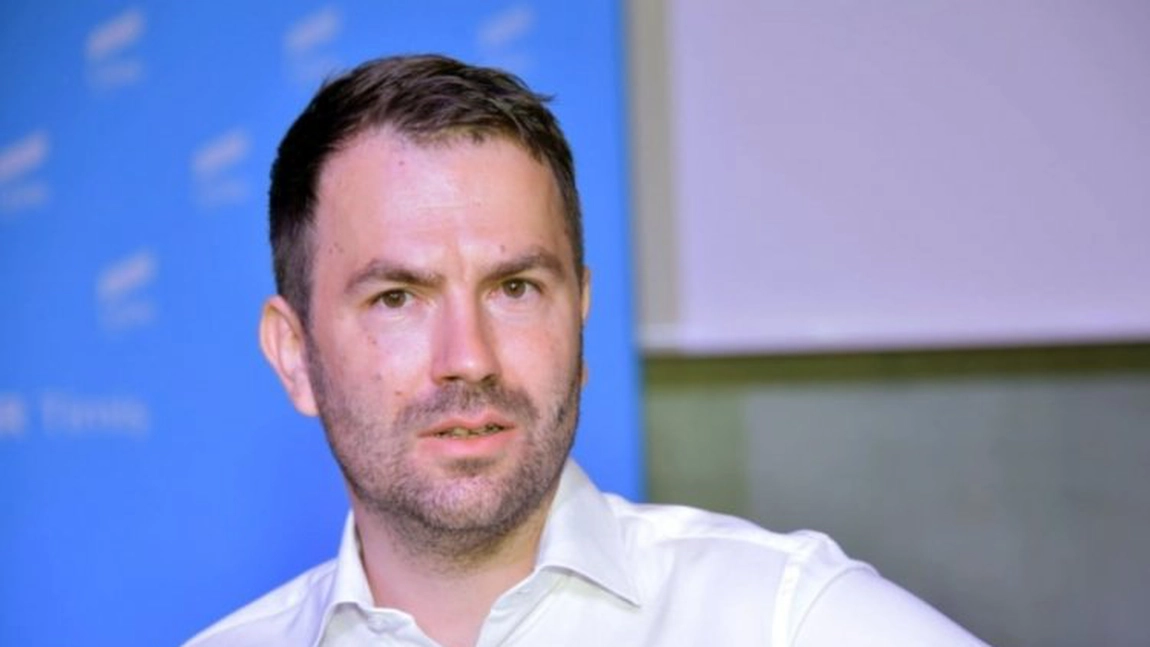 Iată transparența miniştrilor USR-PLUS! Cătălin Drulă a dat afară o fostă sportivă şi a angajat la CS Rapid un apropiat al partidului