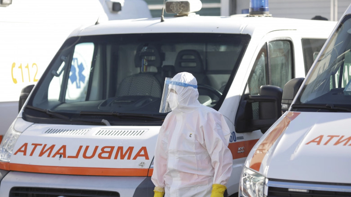Cel mai negru scenariu se întâmplă în Craiova! Zeci de pacienţi infectaţi cu COVID-19 aşteaptă un loc la Terapie Intensivă: Din păcate au murit două persoane