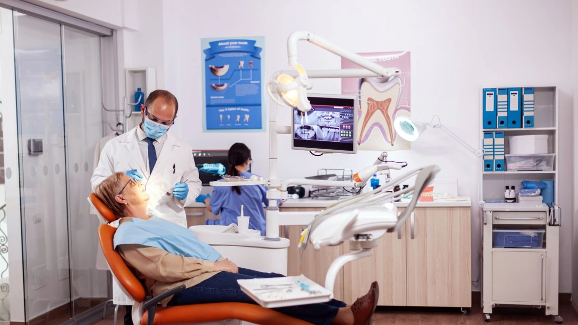 INNO, Bredent, Nobel Biocare, diferite tipuri de implant dentar folosite de clinicile profesioniste