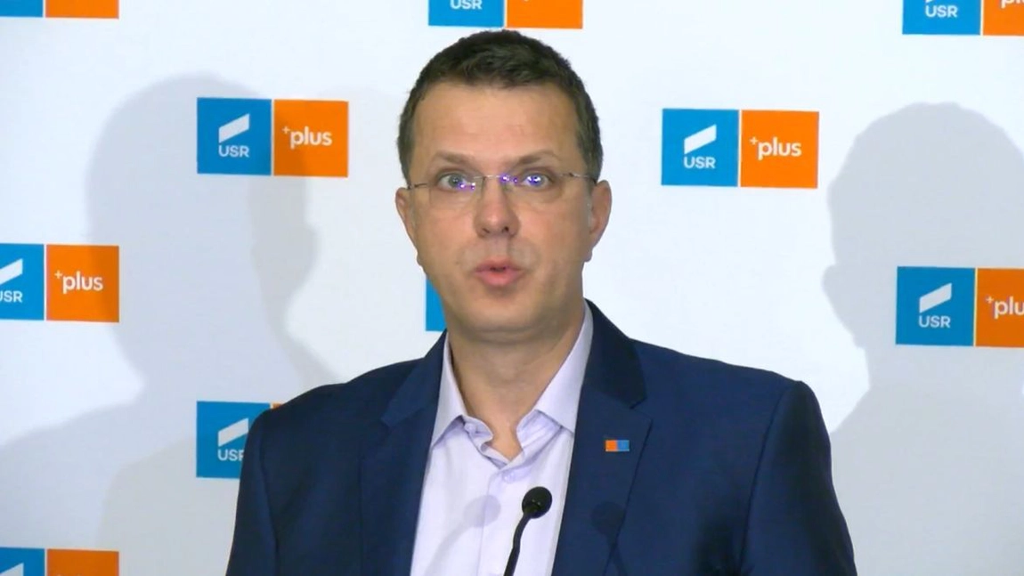 Ionuț Moșteanu (USR-PLUS) vrea să ceară Biroului Reunit să supună moţiunea de cenzură la vot: Zilele lui Florin Cîțu sunt numărate