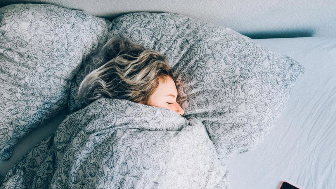 Câte ore trebuie să dormi noaptea, în funcție de vârstă