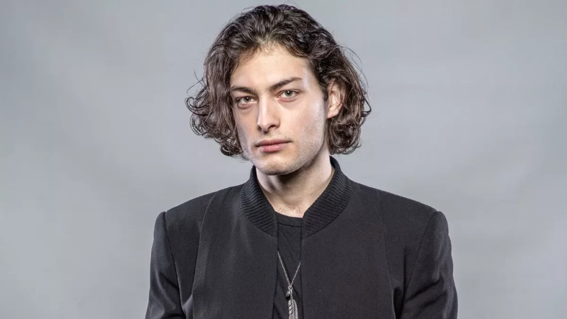 Toto Dumitrescu, apariție surprinzătoare pe Instagram. De ce a suferit din dragoste fiul lui Ilie Dumitrescu? 