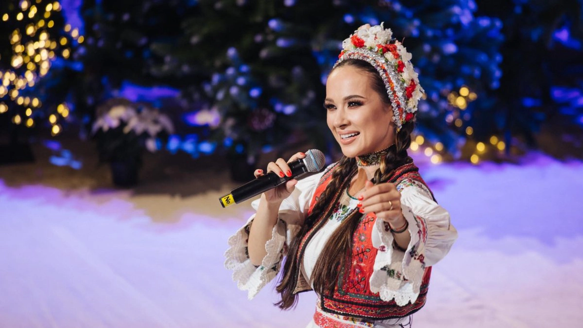 Muzica de petrecere interpretată de Vlăduța Lupău și Armin Nicoară, foarte apreciată de români