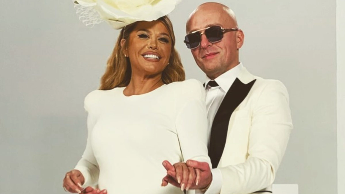Loredana Groza nemachiată pare total diferită față de cum o știm de pe rețelele de socializare
