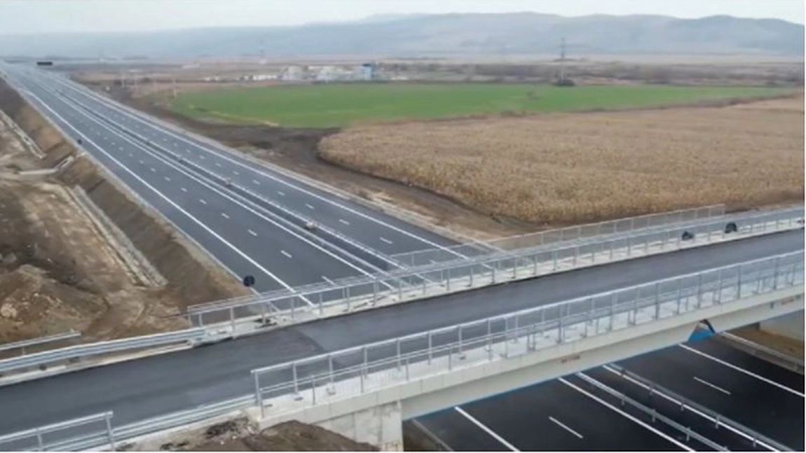 Anunț pentru șoferi! Autostrada Sebeș-Turda va fi deschisă complet