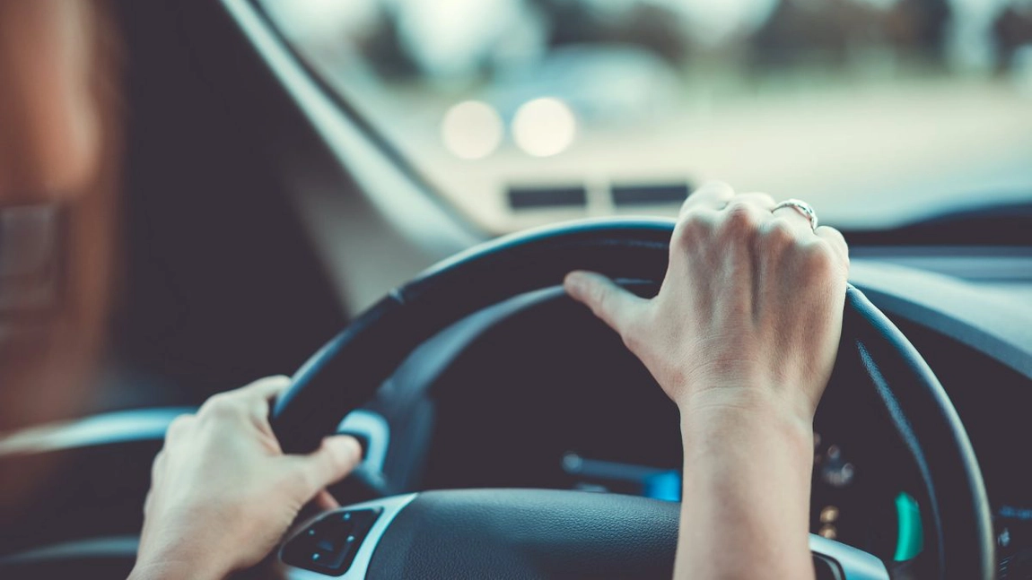 Lovitură dură pentru toți șoferii români! Riscați amenzi usturătoare dacă faceți aceste gesturi în trafic