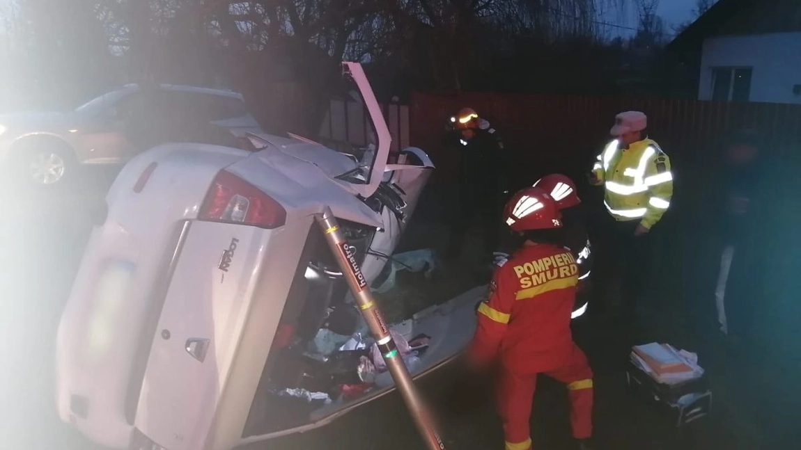 Accident mortal în Suceava! O persoană a decedat după ce un echipaj SAJ a intrat în coliziune cu un autoturism - FOTO, VIDEO