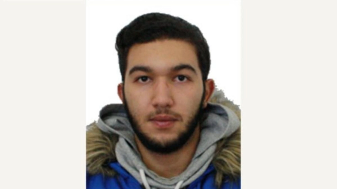 El este Ahmed Sami El Bourkadi, suspectul în cazul dublului asasinat din Iași - Galerie Foto