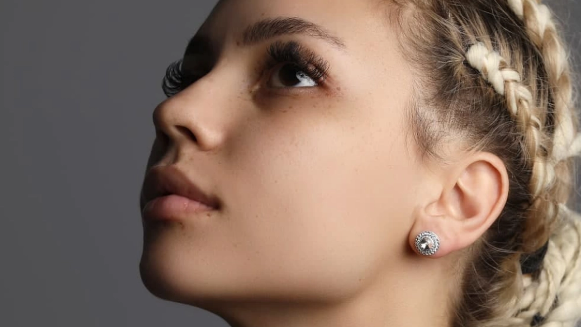 Prima companie care oferă bijuterii Swarovski cadou în prima zi!