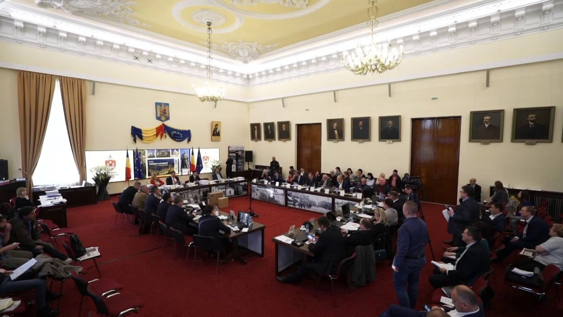 O firmă din Ilfov, furnizor de sisteme audio-video la Primăria Iași! Contractul are o valoare de aproape 70.000 de euro - FOTO