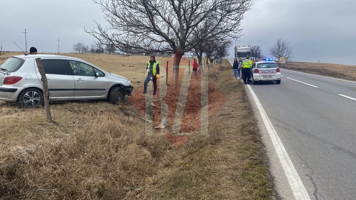 Accident rutier în localitatea Popricani. Două autoturisme au fost avariate după ce s-au izbit - EXCLUSIV, FOTO, UPDATE, VIDEO