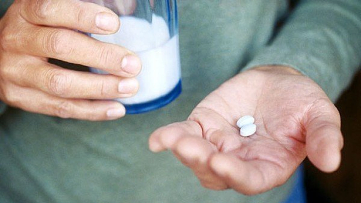 De ce să nu dai antibiotic cu lapte la copii? Iată ce spun medicii