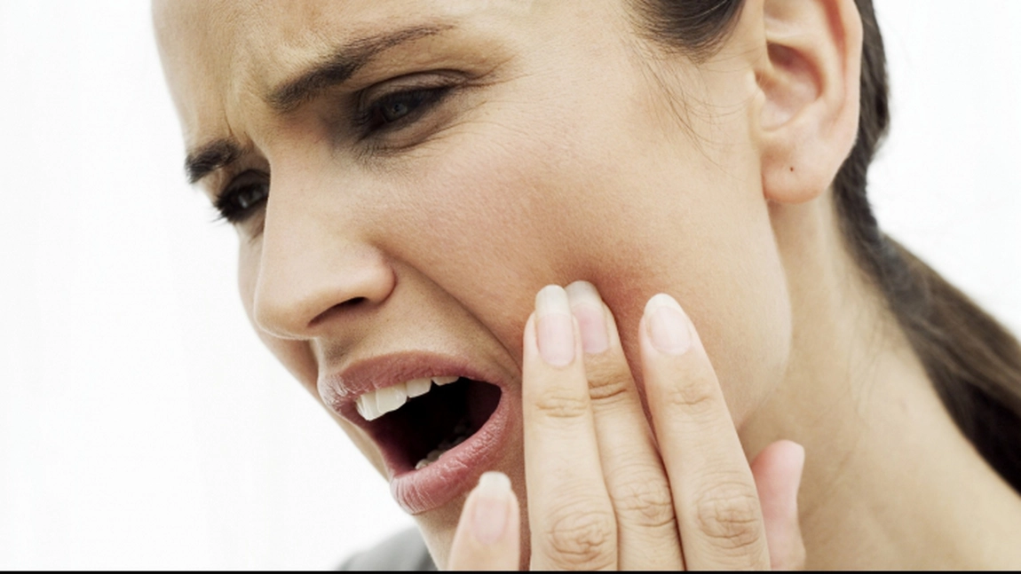 Antibiotic pentru abces dentar: Cum apare această afecțiune și cum să ameliorezi durerea