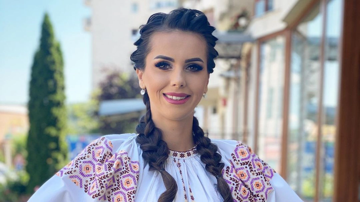 Georgiana Lobonț a pregătit cele mai frumoase colinde de Crăciun. Ce surprize muzicale îi așteaptă pe fanii cântăreței
