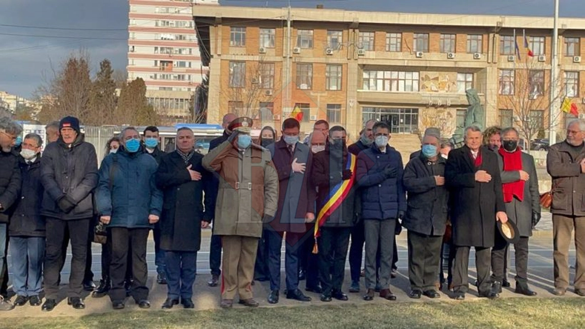 Manifestări dedicate eroilor de la Revoluția Română. Restricții la evenimentul de la Troița de lângă Palatul Culturii din Iași - GALERIE FOTO