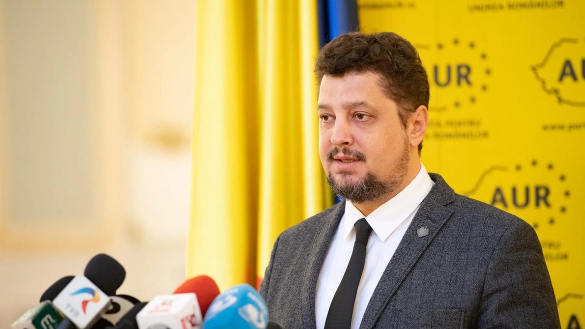 Ce spune, Claudiu Târziu, despre incidentul în care George Simion a fost stropit cu cerneală la Iași