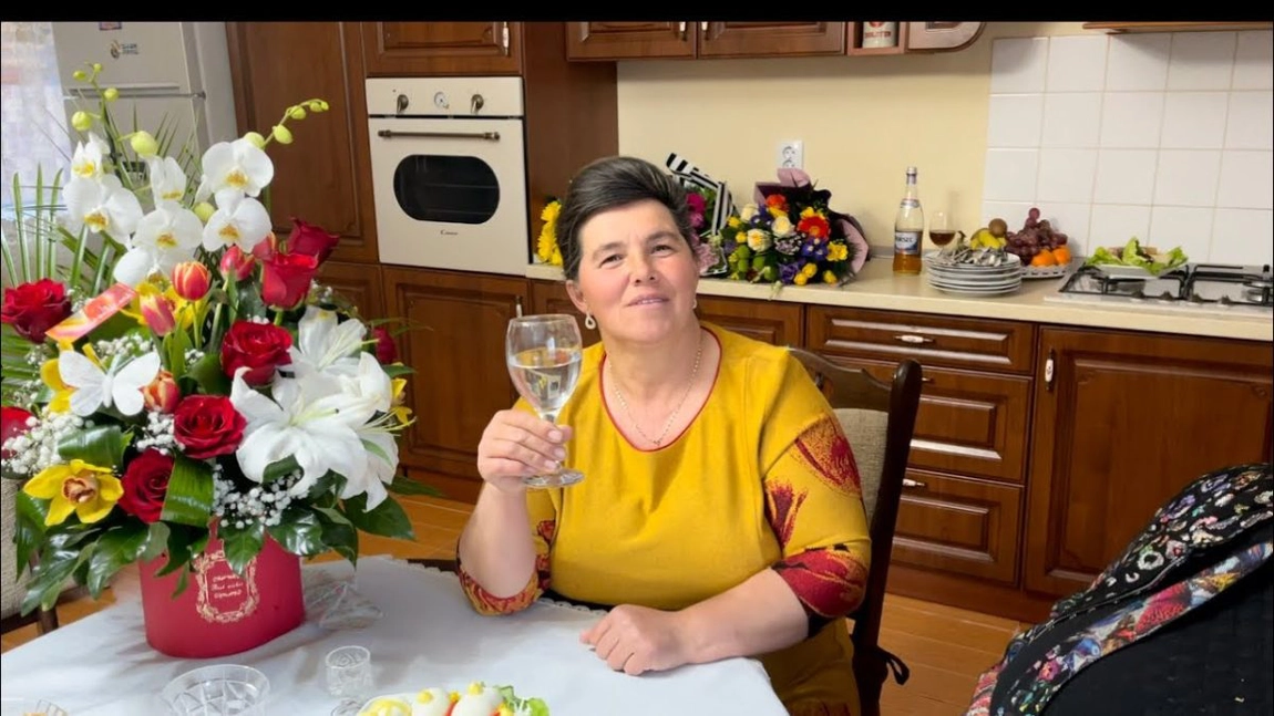 Mama Geta îl vrea pe Iancu Sterp însurat, la casa lui și cu mulți copii: „Eu vreau cadou să îmi aduci, când tu te însori, să îmi aduci șase copii”
