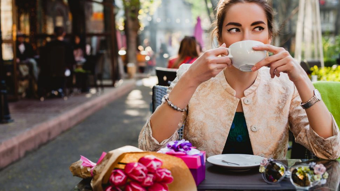 Urări de bună dimineața la cafea: Cele mai frumoase mesaje pe care să le transmiți celor dragi