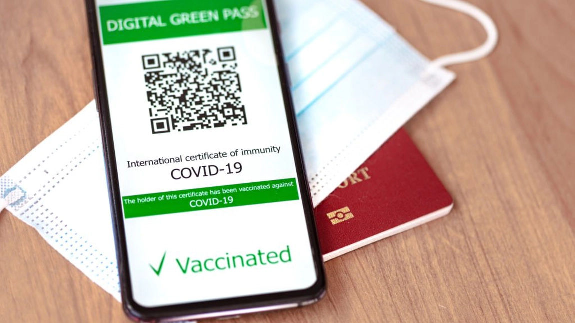 Noi decizii la nivel internațional? OMS vrea să scoată certificatul verde de pe piață. Oamenii vor putea să călătorească oriunde fără vaccin