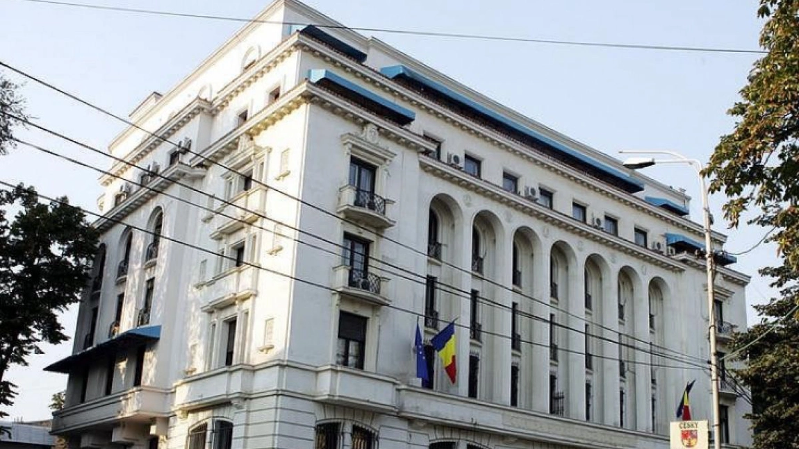 Înalta Curte de Casație și Justiție a decis: persoanele care comit furt purtând mască de protecție vor fi condamnate la furt calificat