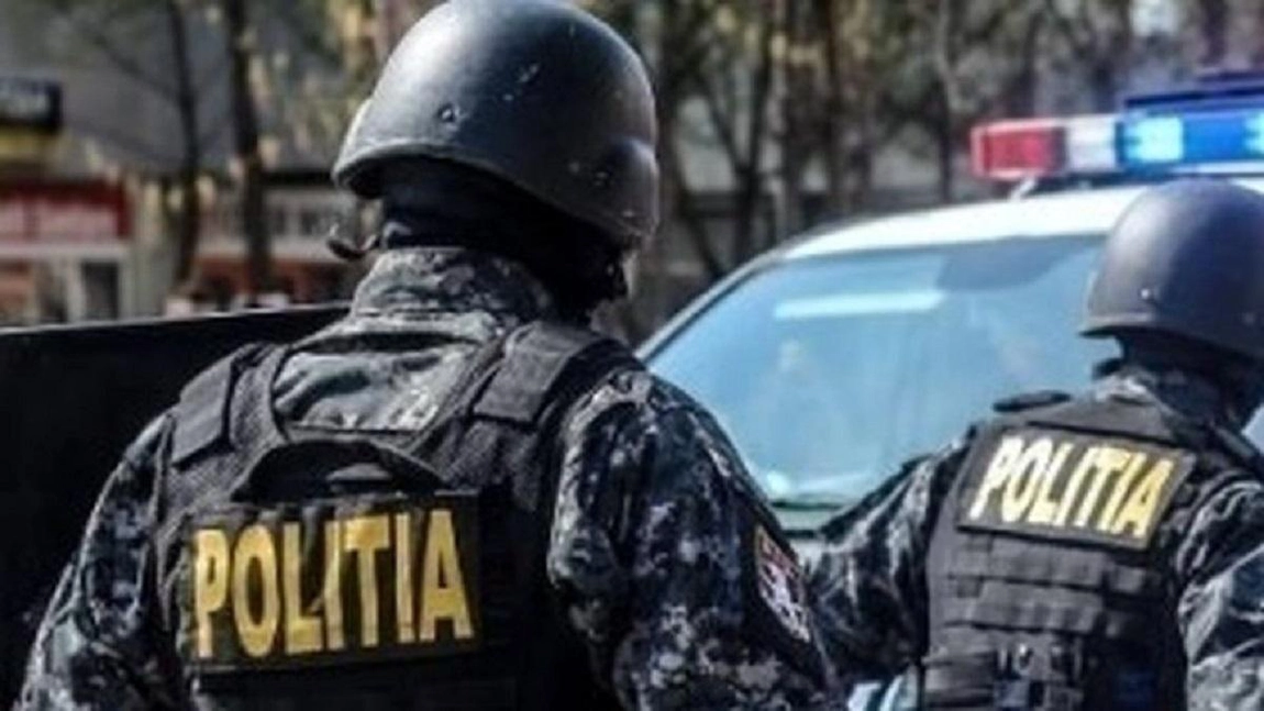 Patru percheziții la locuințele agresorului de la Bolintin Vale. Nu a fost găsit nimeni