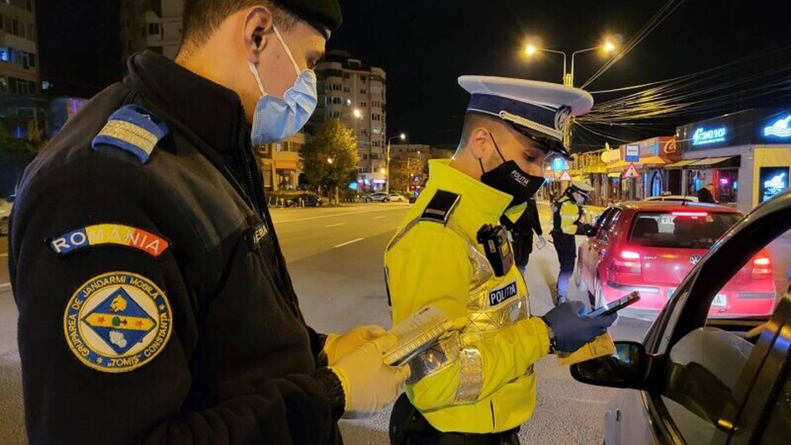 Polițiștii din Iași au fost prezenți pe străzi în toate aceste zile de sărbătoare. Au avut treabă: dosare penale pe bandă rulantă și amenzi cât cuprinde