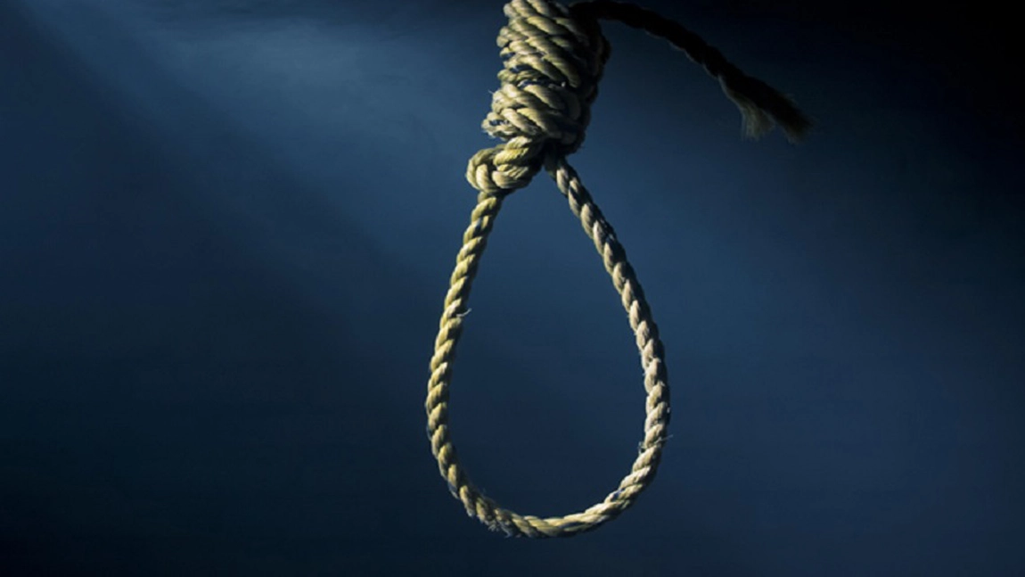 Un elev din Năvodari s-a sinucis deoarece risca să rămână corigent. Trupul lui a fost găsit de un localnic