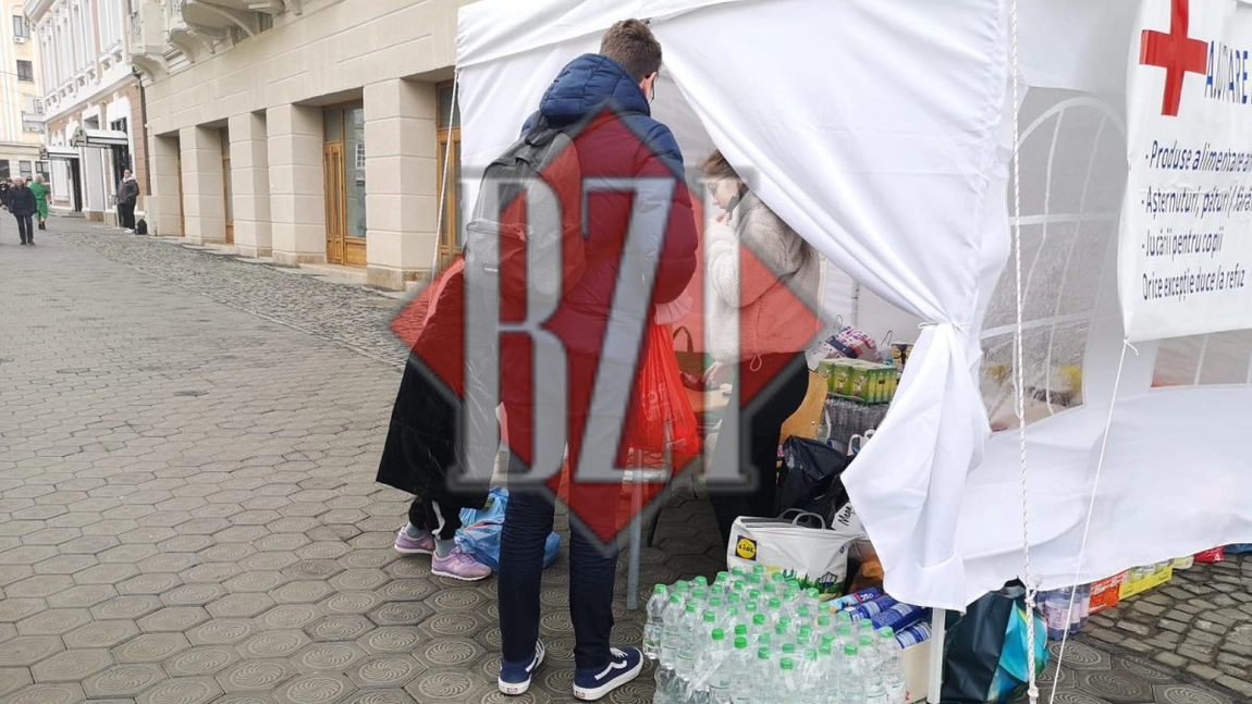 Oamenii aduc ajutoare pentru refugiații din Ucraina - GALERIE FOTO, UPDATE