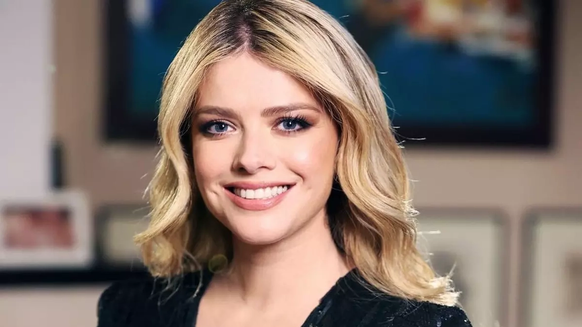 Alexandra Dinu, poze inedite pe rețelele de socializare. Ce spune frumoasa actriță despre relația cu Dinu Pescariu