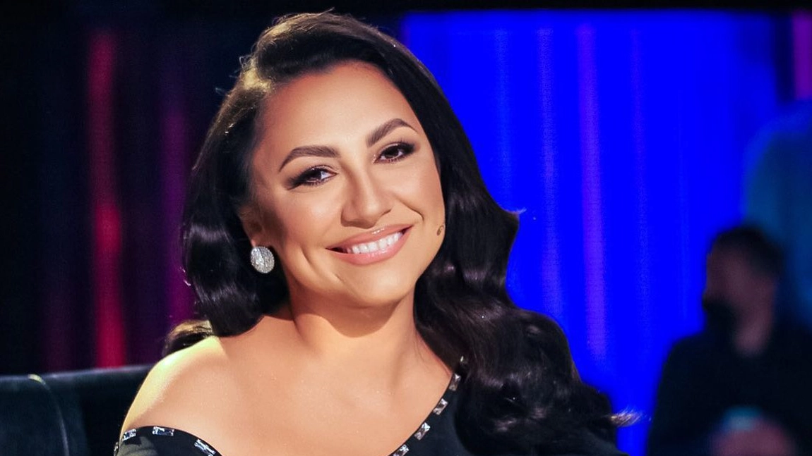 Andra are un ritual mai putin întâlnit atunci când urcă pe scenă. Așa își învinge emoțiile și se relaxează