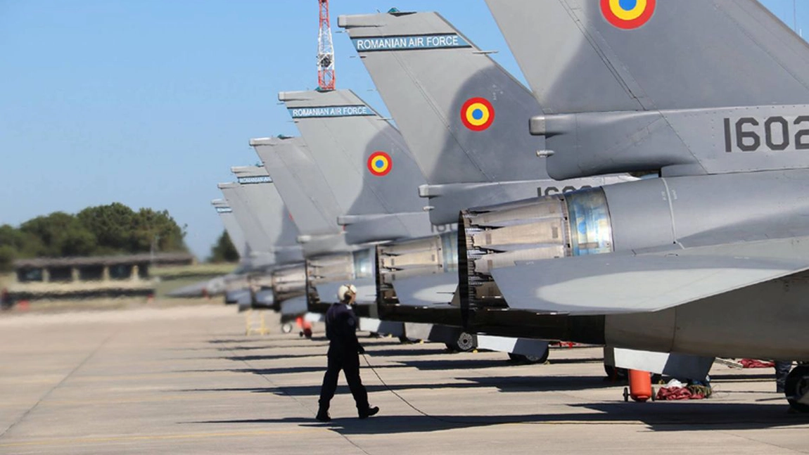 După ce NATO a trimis efective aeriene în România, NATO trimite avioane de vânătoare americane în țara noastră