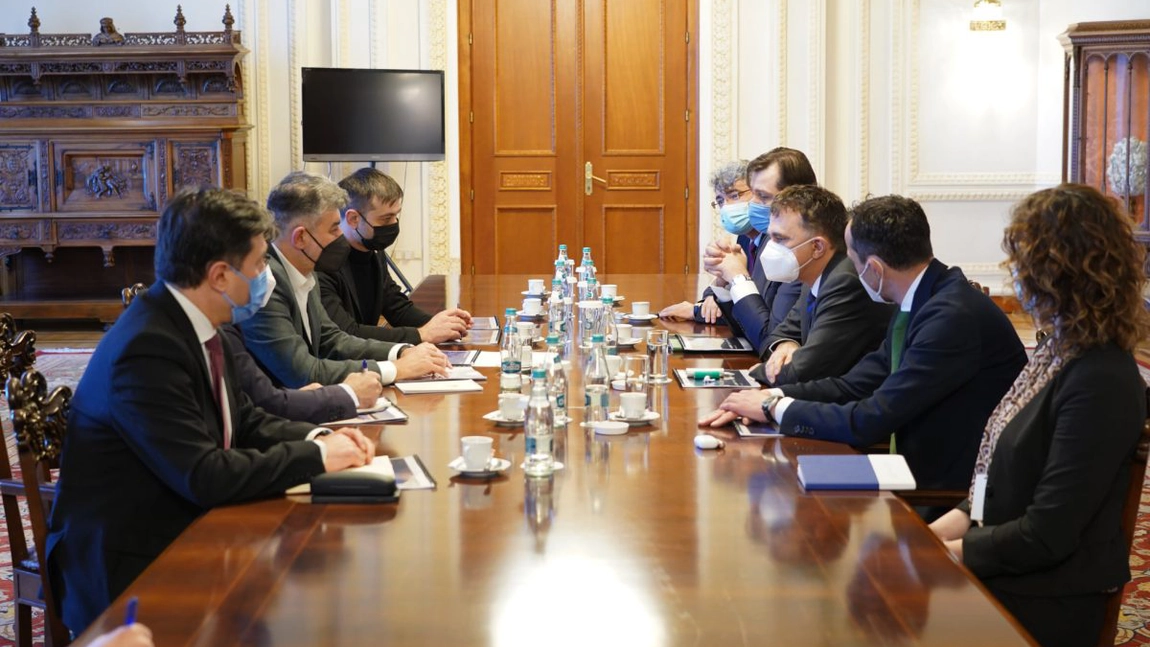 Marcel Ciolacu, discuții cu reprezentanții Varta. Investiție promițătoare pentru România