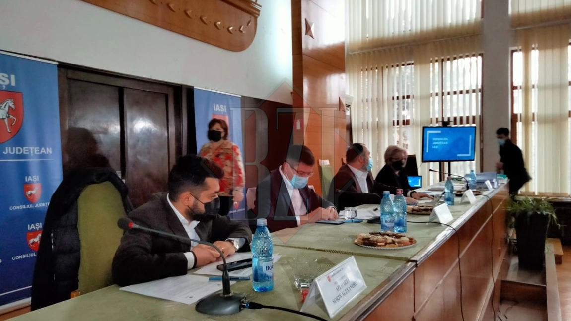 Asfaltări de 23 de milioane de euro pe drumurile din județul Iași. Iată lista completă a investițiilor! Buget, adoptat în ședința CJ - UPDATE, LIVE VIDEO