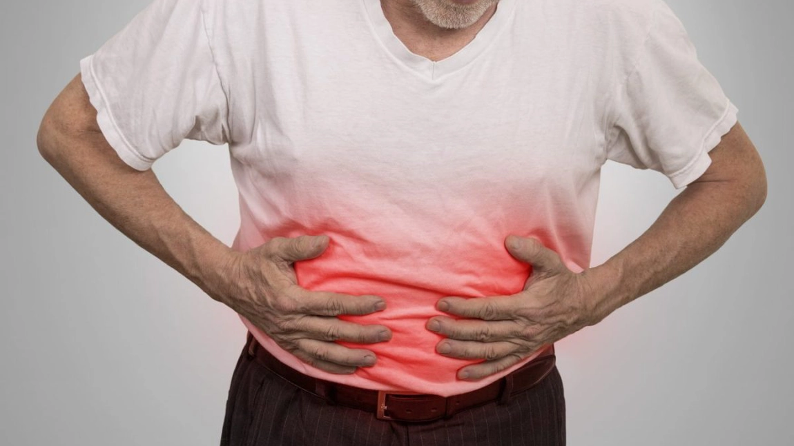 „M-am vindecat de diverticuloză” – Ce este și cum se tratează boala care afectează adulții cu vârsta de peste 50 de ani