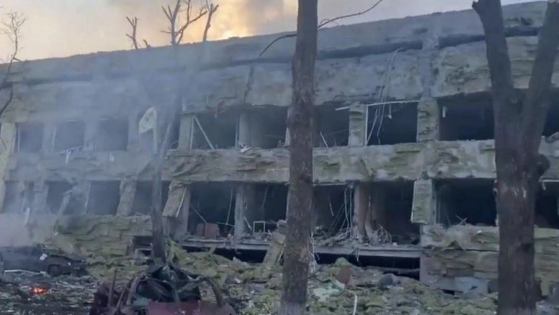 Maternitatea din Mariupol, bombardată. Gravida şi fătul au decedat, în ciuda eforturilor medicilor - FOTO, VIDEO