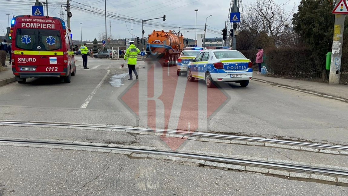 Accident rutier mortal în municipiul Iași. O persoană a decedat, după ce a fost lovită de un camion - EXCLUSIV, UPDATE, FOTO, LIVE VIDEO