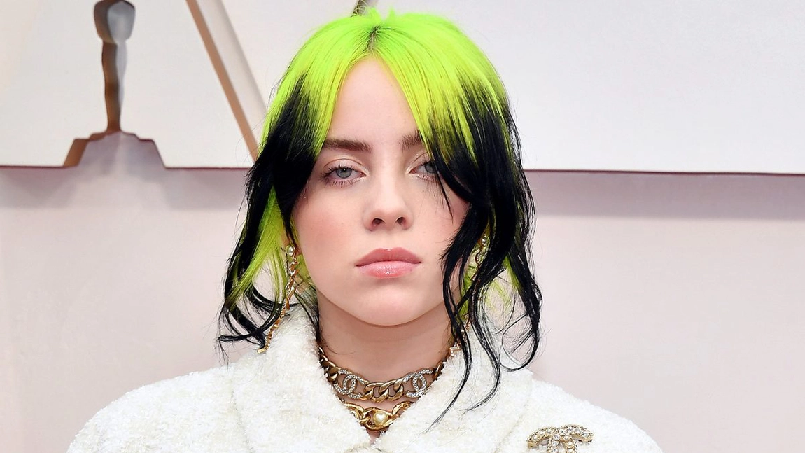 Billie Eilish suferă de sindromul Tourette - Cine este tânăra artistă care s-a deschis în fața fanilor