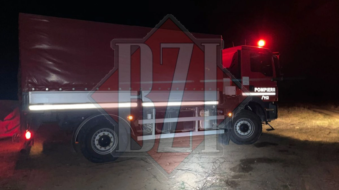 Un nou incendiu de vegetație uscată a izbucnit la Iași. Aproximativ 40 de hectare au fost mistuite de flăcări - EXCLUSIV, FOTO