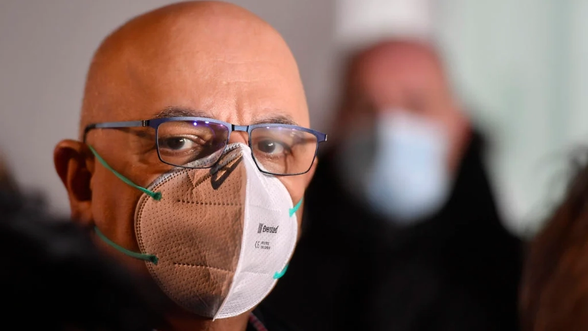Raed Arafat acuză din nou presa pentru răspândirea de „fake news”, după ce s-a vehiculat că nu are calitatea de reprezentant al DSU