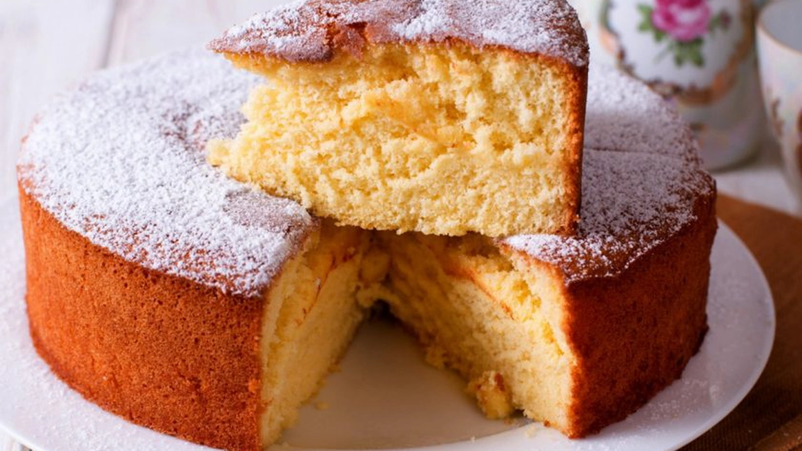 Secretul unui pandișpan pufos. Cum se prepară cel mai gustos desert de casă