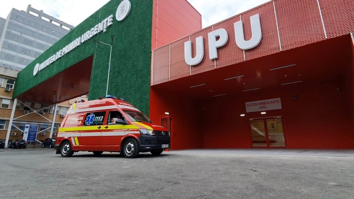 Incendiu la Spitalul „Bagdasar Arseni” din București. Acoperișul Unității de Primiri Urgențe a luat foc - UPDATE
