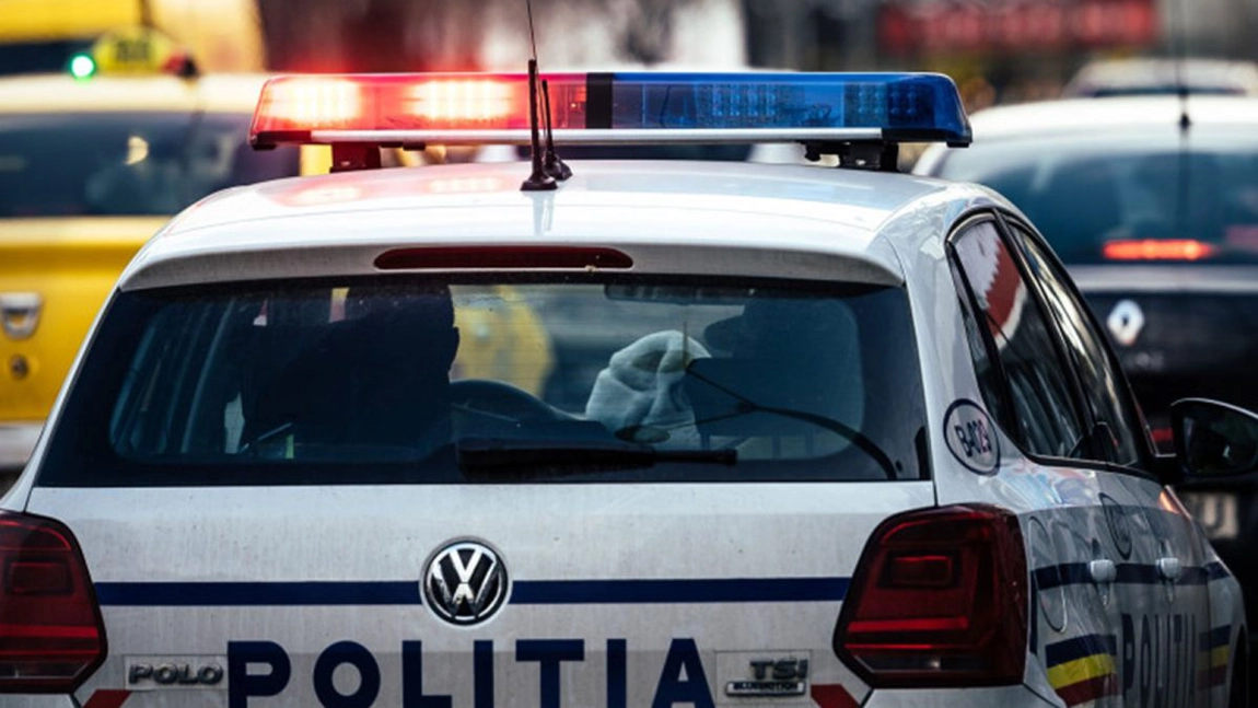 Două firme au depus oferte pentru alimentarea mașinilor conduse de polițiștii locali! Prima procedură a fost anulată
