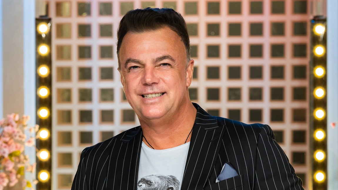 Adrian Enache, de urgență la spital. Artistul are nevoie de recuperare