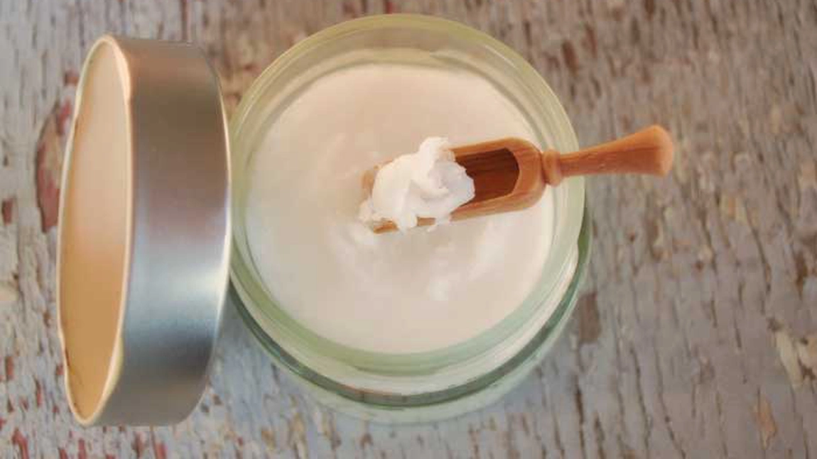 Cremă naturistă pentru spondiloza cervicală: Remedii minune din farmacia naturii